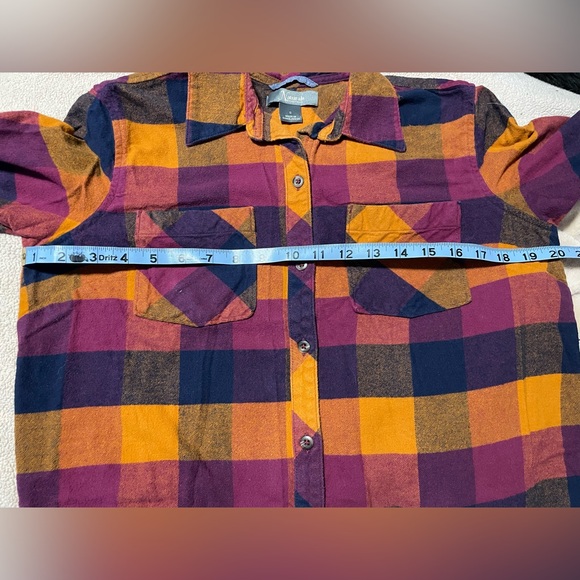 Natural Reflections Plaid Button Down - Picture 5 of 7